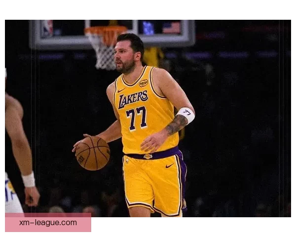 湖人首节崩盘大比分落后雷霆 东契奇状态低迷里夫斯伤情成疑