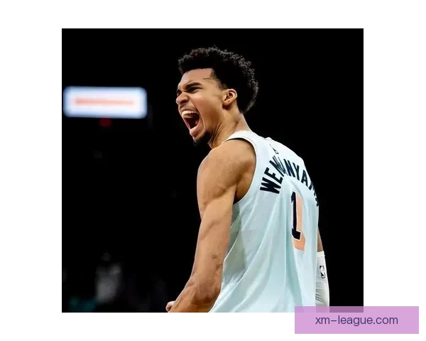 马刺主帅透露文班脚踝轻微不适赛后将进行冰敷