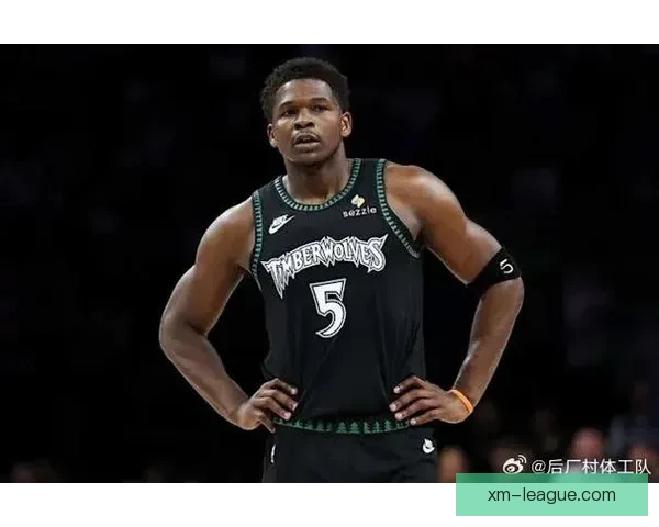 爱德华兹因膝伤缺席对阵活塞 错失生涯最佳赛季奖项